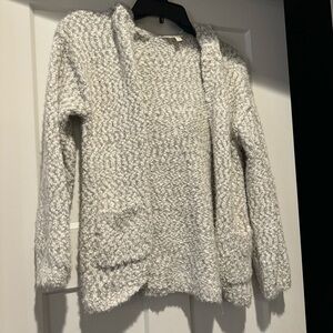 Bixby 12-14 grey and white hooded sweater.